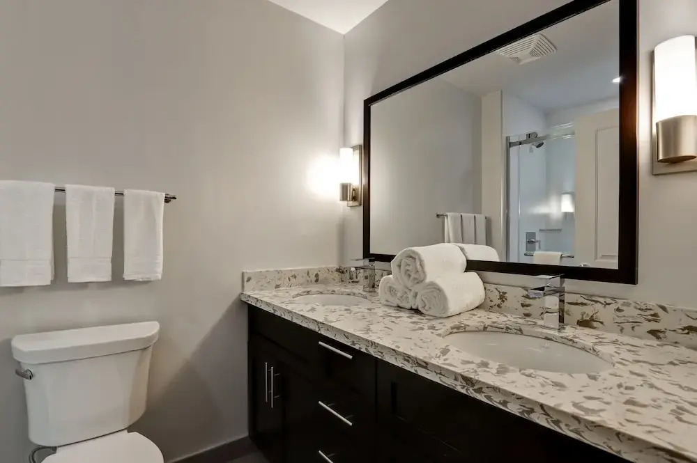 Residences at Kanata Lakes