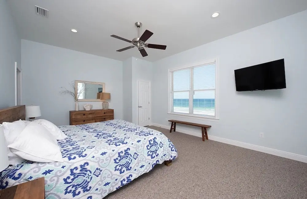 West Beach Home 2981