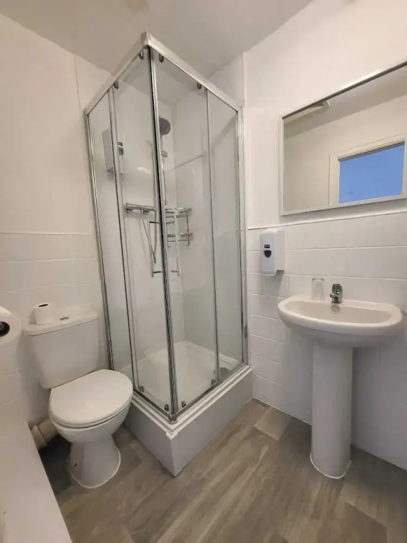 Beach Hotel Torbay B&B