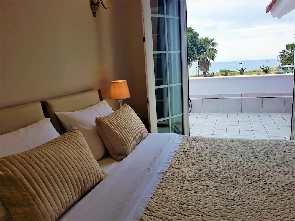 Q Suites Preveza