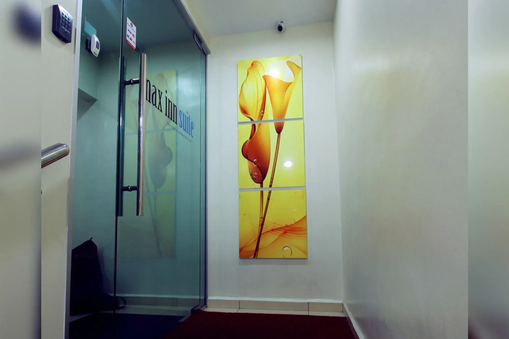 Max Inn Hotel