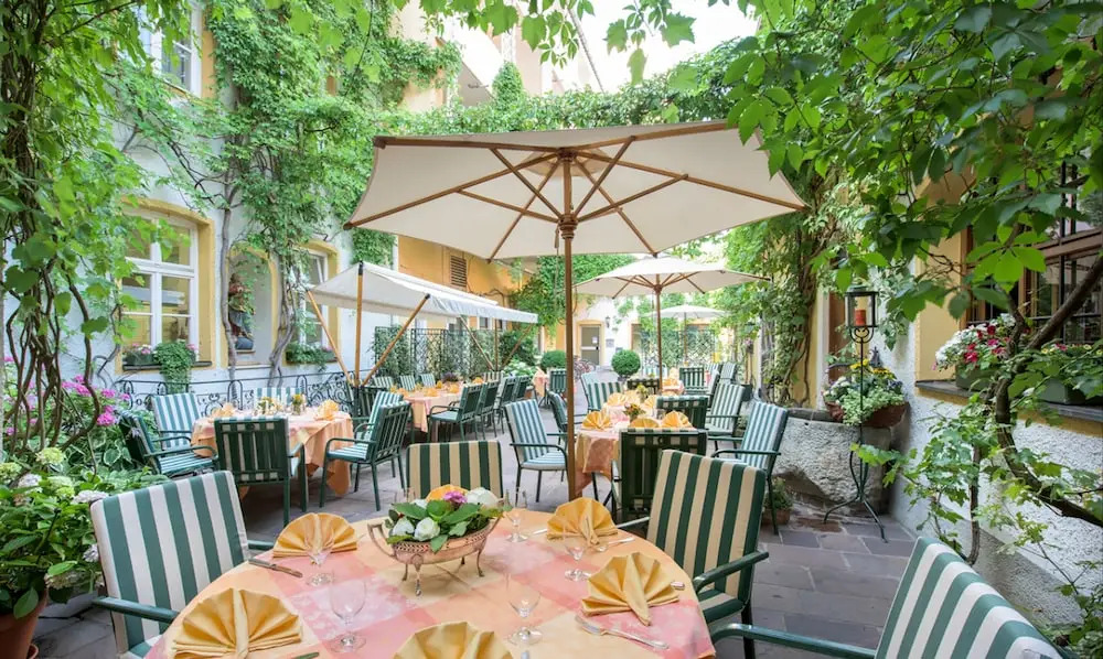 Romantik Hotel zur Post