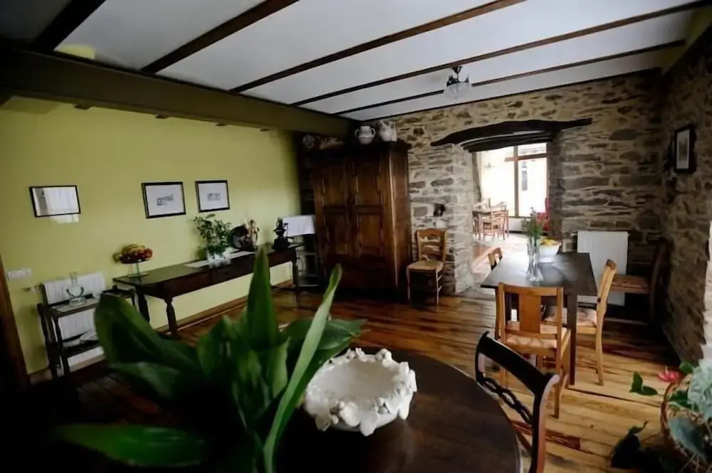 Casa Peleyón