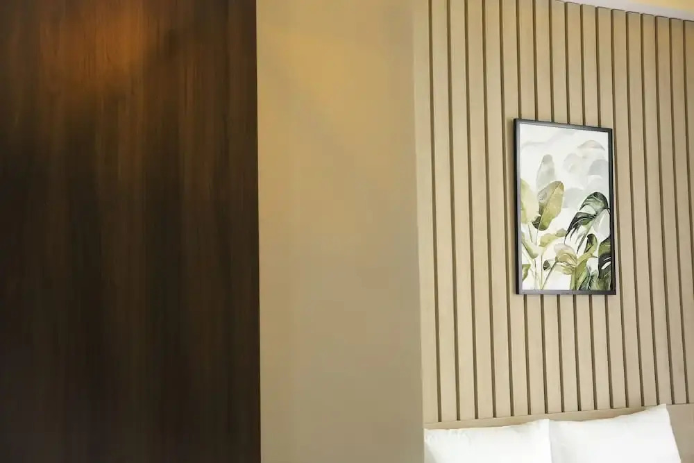 The Rooster Cafe Dormitory  Studio