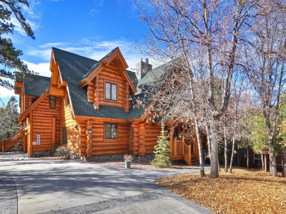 No. 46 High Timber Log Estate - 5 Br Home