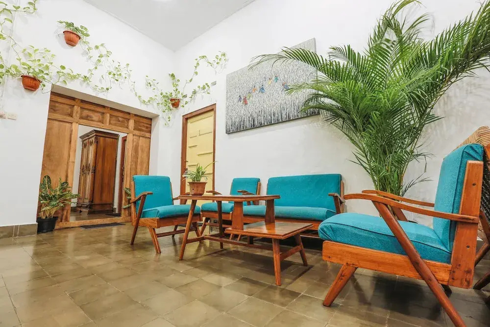 Snooze Guesthouse Yogyakarta - Hostel