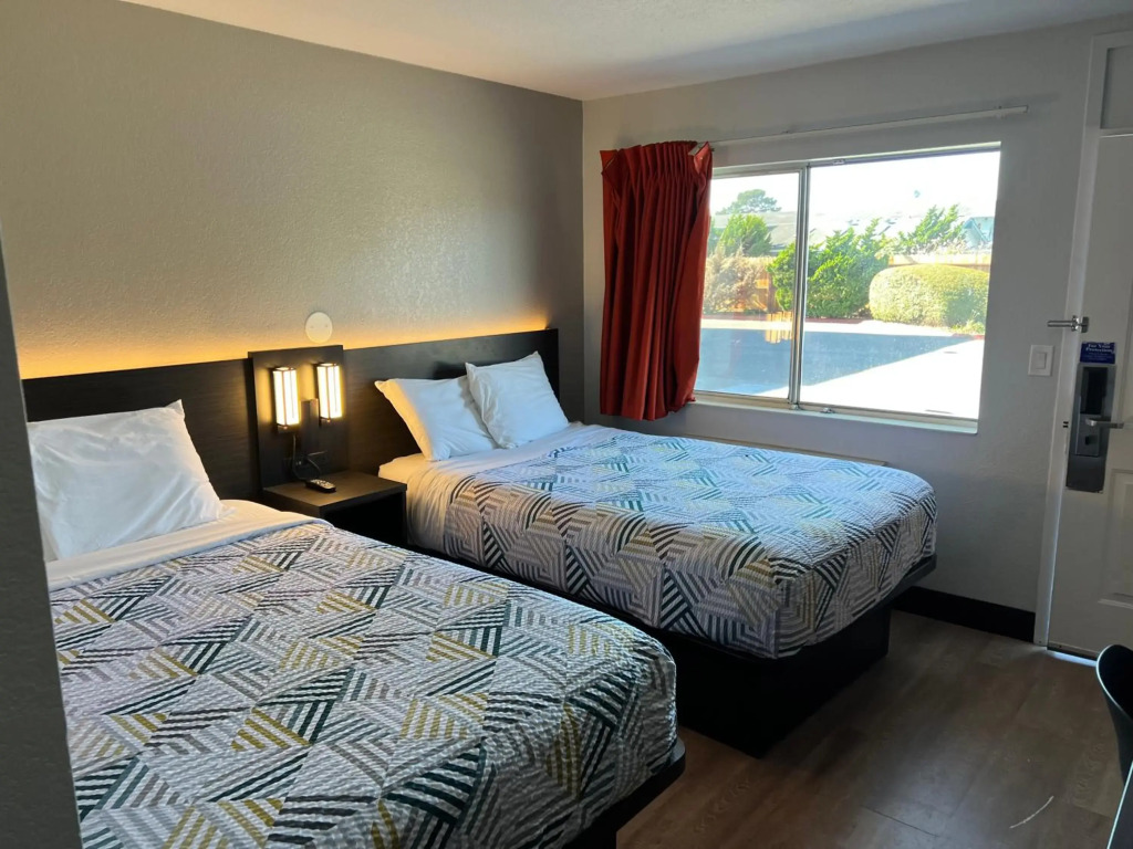 Motel 6-Arcata, CA Cal Poly Humboldt