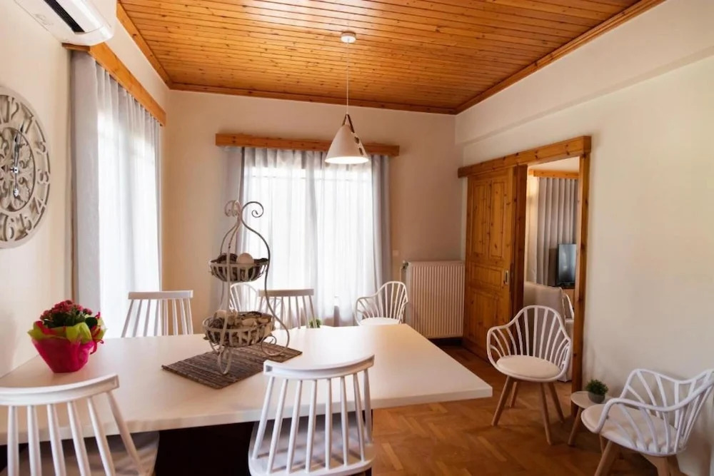 Rosas House Lefkada AV Properties