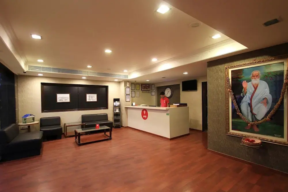 Treebo Suraksha Inn