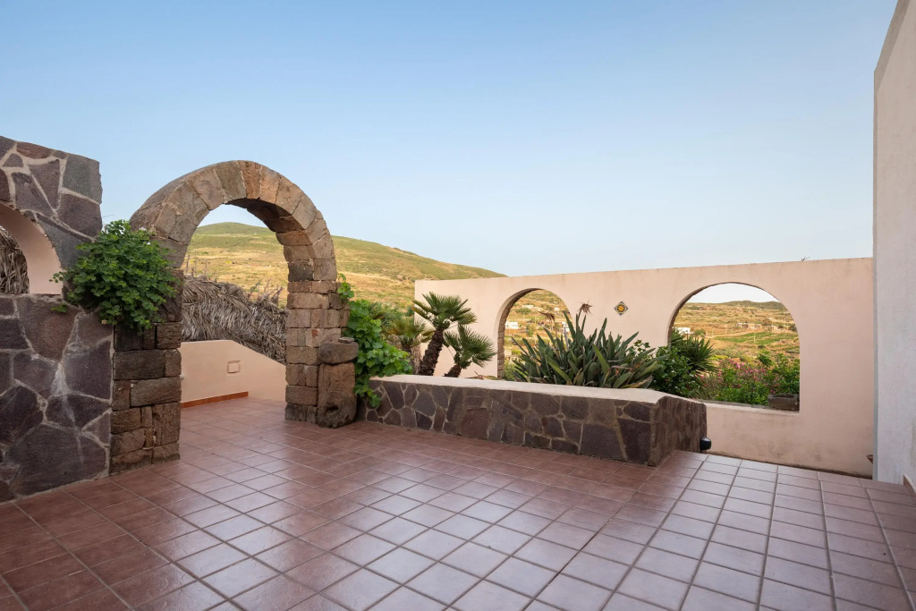 Dammuso Rosa - Isola di Pantelleria