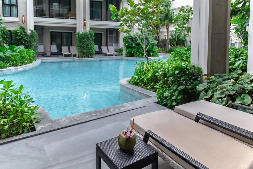 Апартаменты Title Legendary Pool Access 1-Bedroom Suite by TVC