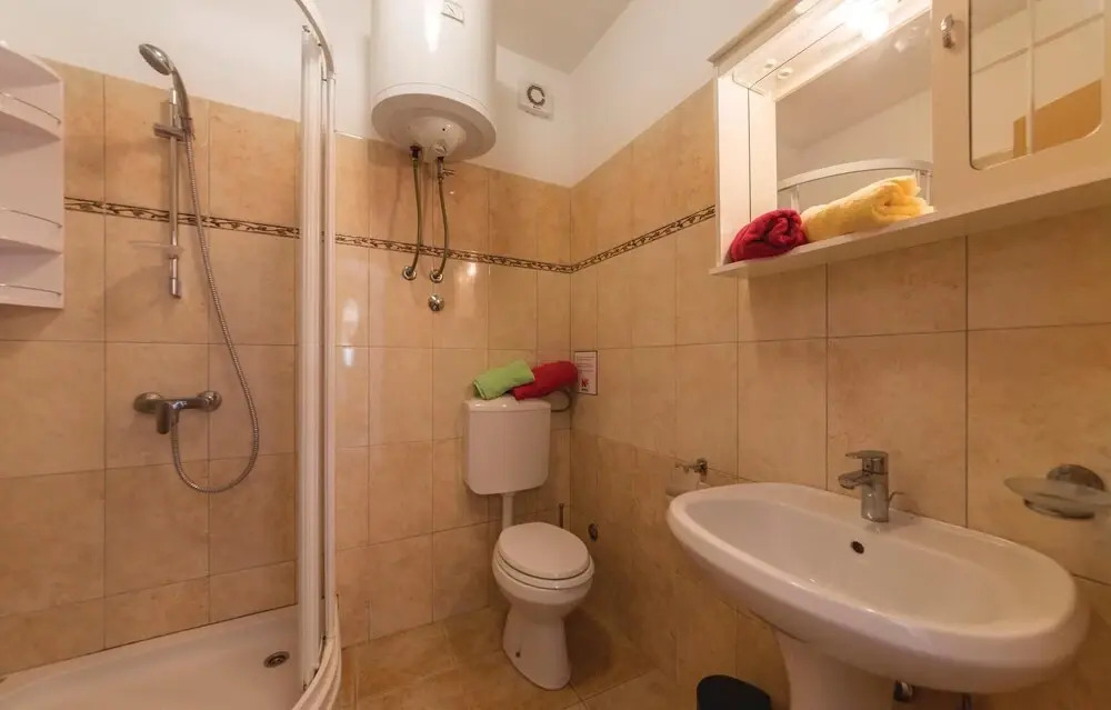 Awesome Home in Krnica With Wifi and 4 Bedrooms
