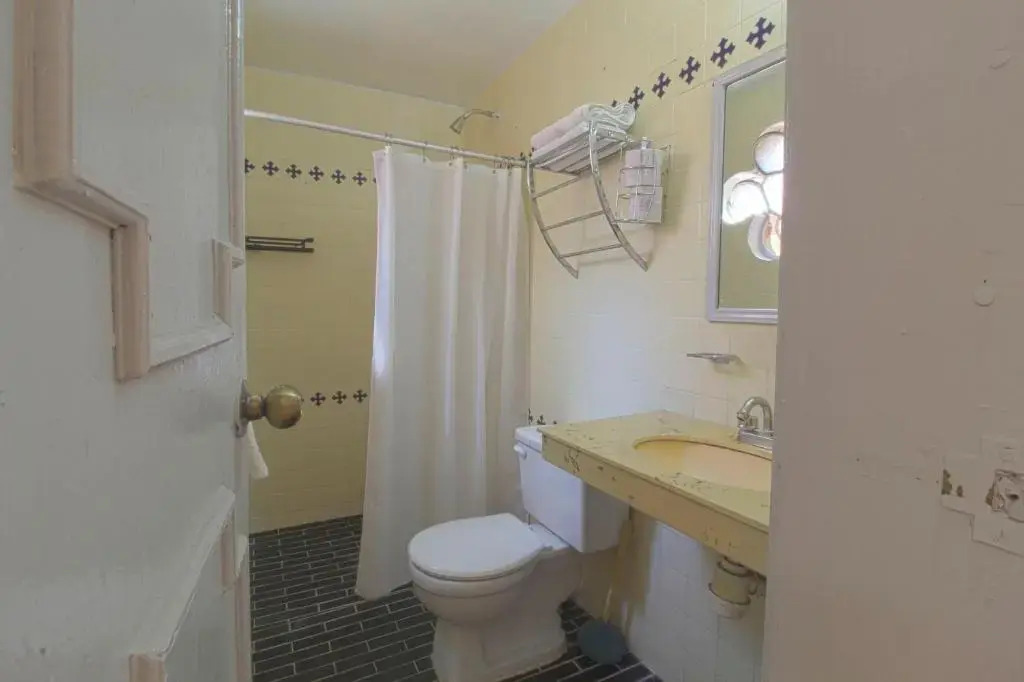 Estudio 13/ dos camas/ Chapalita