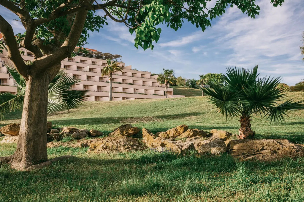 Mangias Torre Del Barone Resort & SPA