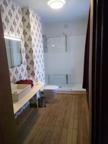 Sise B And B 4 Rooms