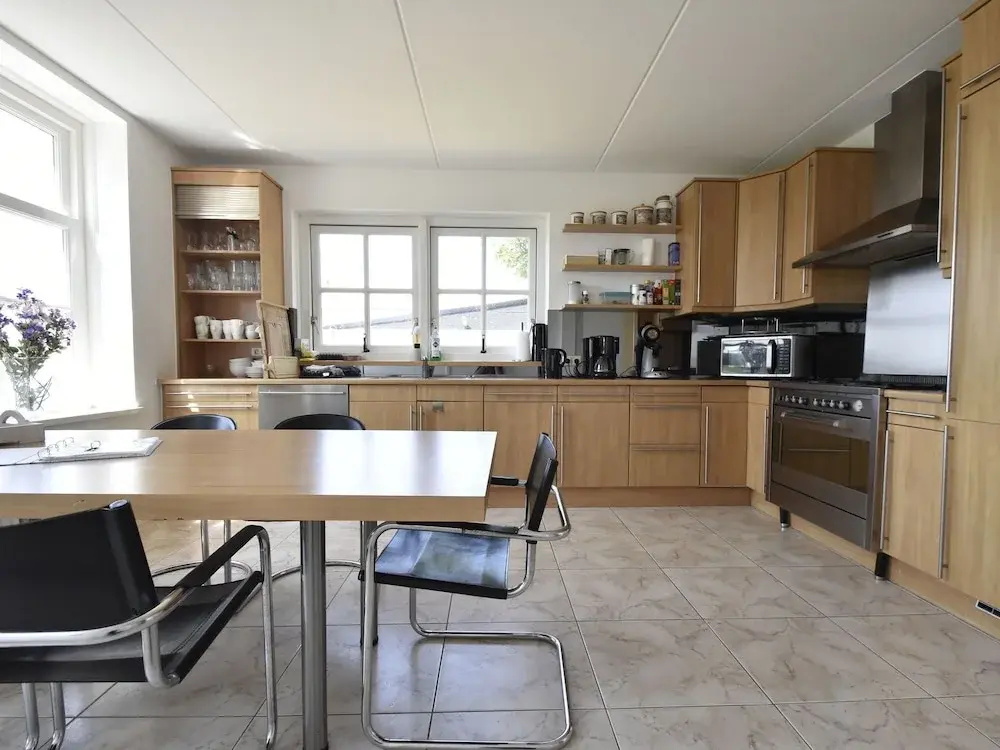 Dutch Farmhouse for 12 People in Picturesque Schoorl With Views Across the Dunes