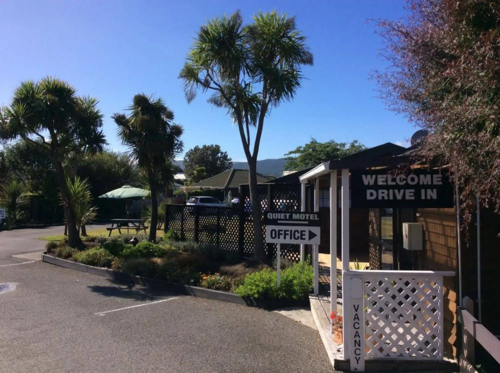 Ocean Motel