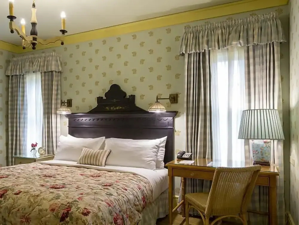 Tallman Hotel