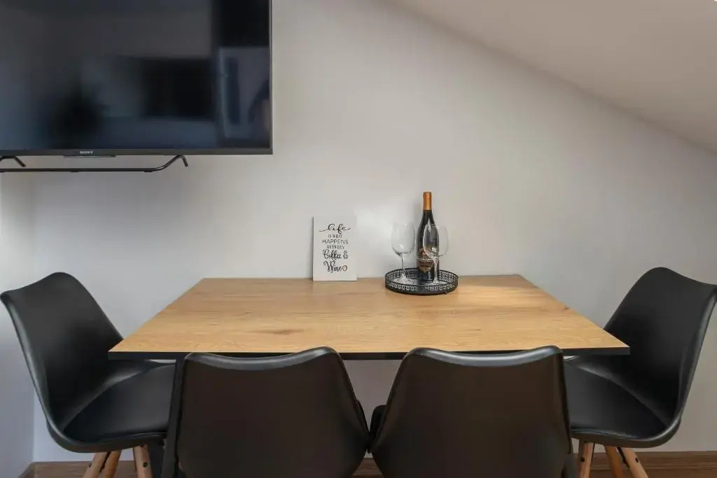 Stylish 2 Room Maisonette Hannover