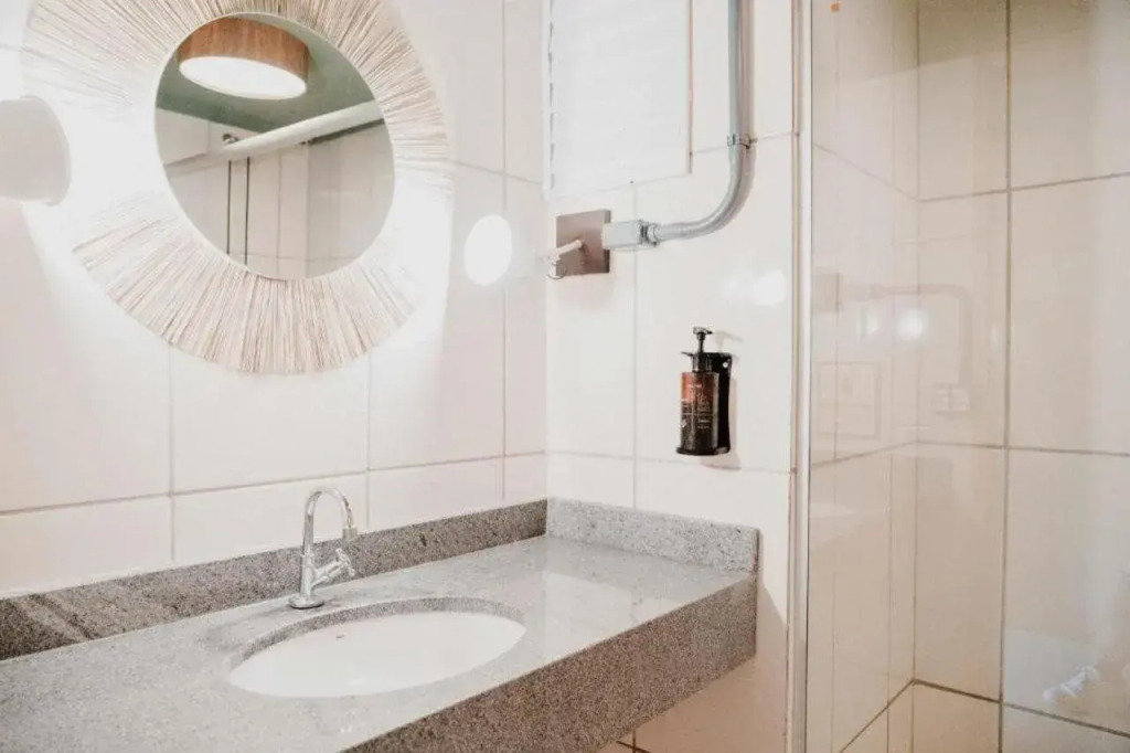 UpFront Hotel Lanville