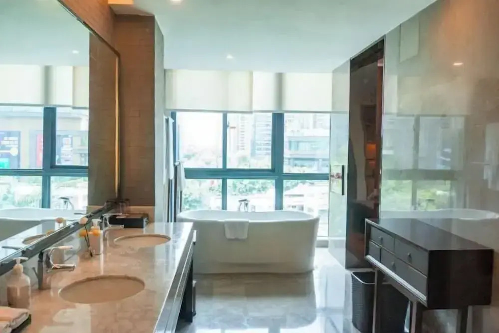 Chengdu E Hotel
