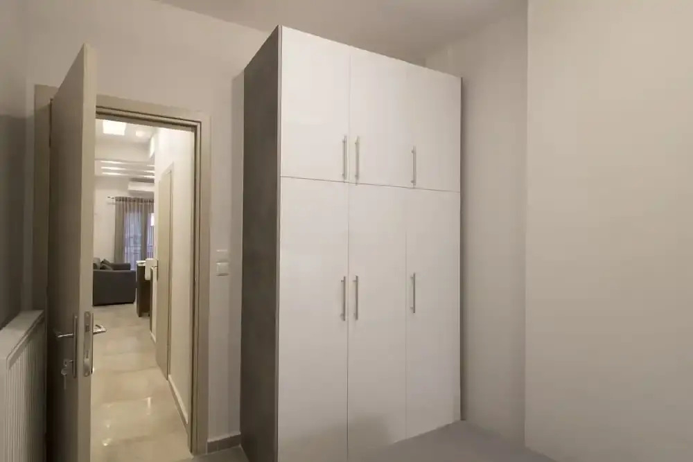FLOW - White Tower Two Bedroom Suite