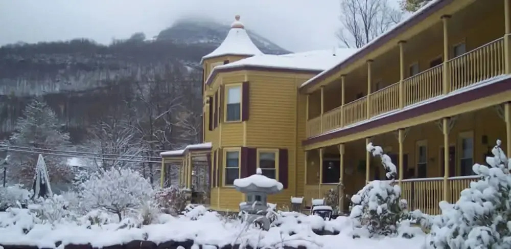 Fairlawn Inn