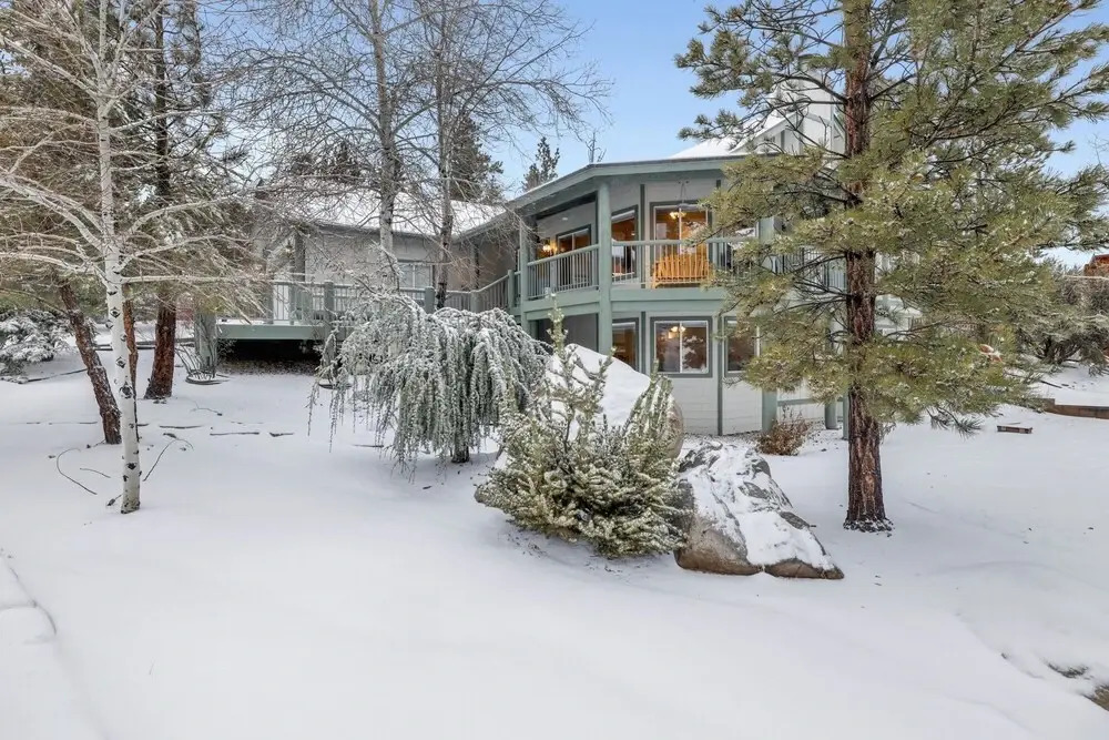2220-castle Glen Gem 3 Bedroom Home by Redawning