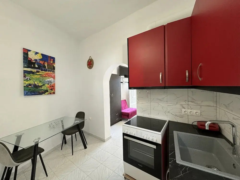 Sunshine Bay Suites
