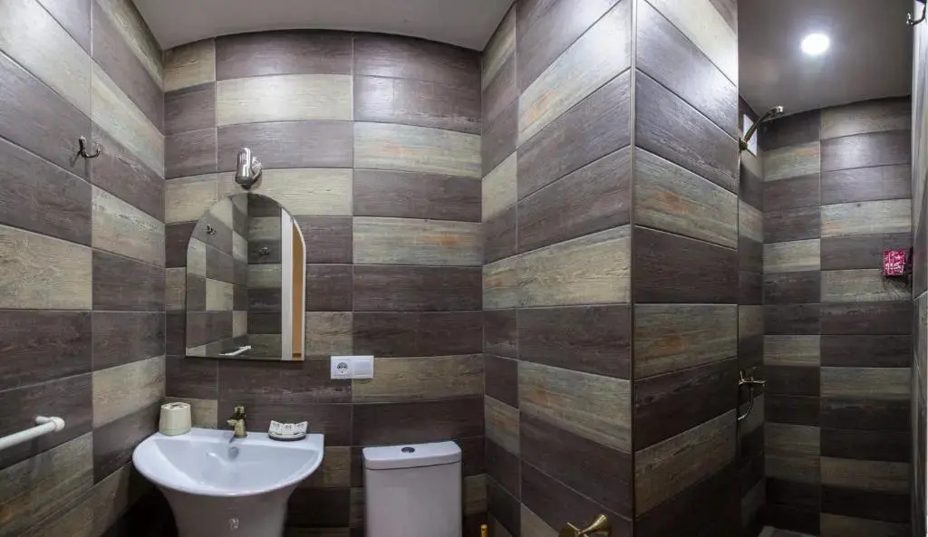 Apartment 45