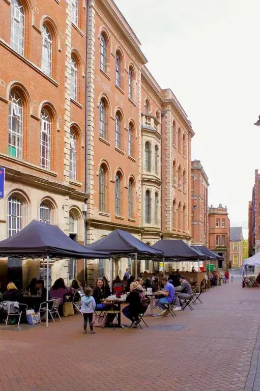 Smart 1 Bedroom City Centre Apartment