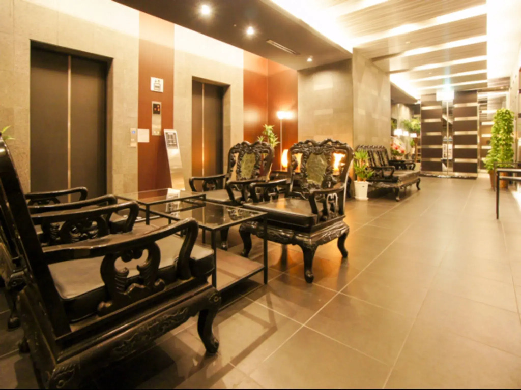 HOTEL LiVEMAX Yokohama Motomachi Ekimae
