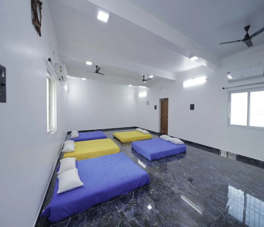 APK Farm House