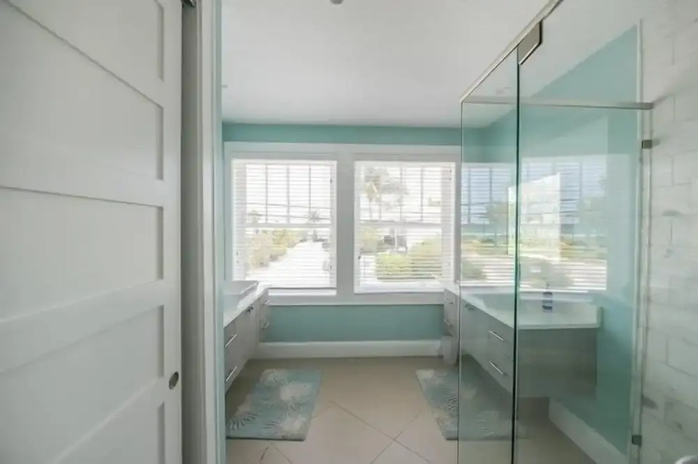 Sunset Surf 2201 Ave C 6 Bedroom Home by RedAwning