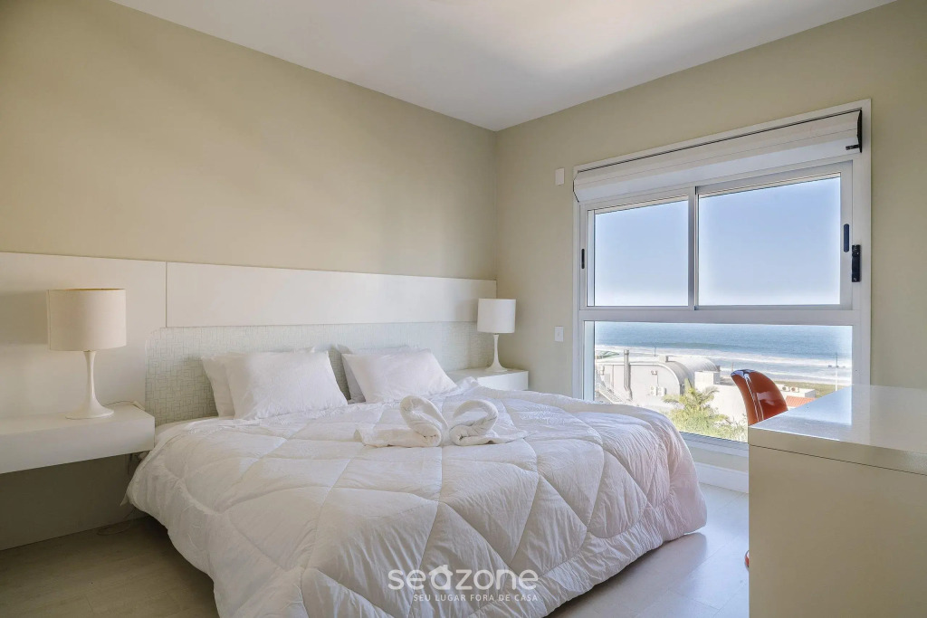 Lindo apartamento com vista para o mar EDU302
