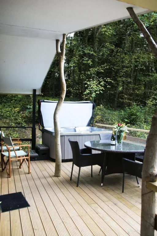 Herons Lake Retreat