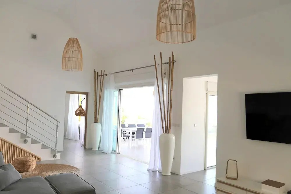 Villa With 4 Bedrooms In Saint Gilles Les Bains With Private Pool Enclosed Garden And Wifi