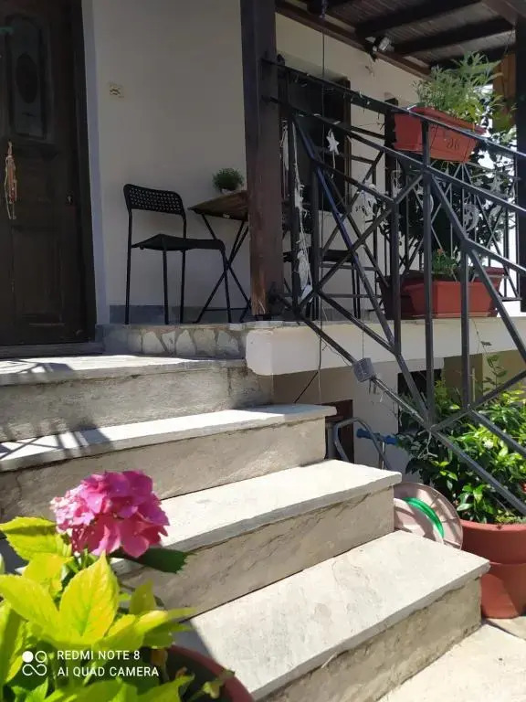 Varousi.Traditional house in old town of Trikala 1