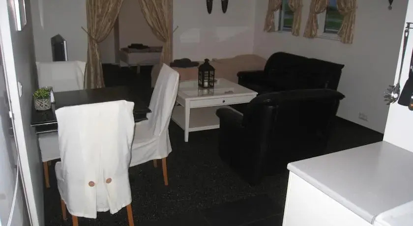Hraunholl 4 Apartment