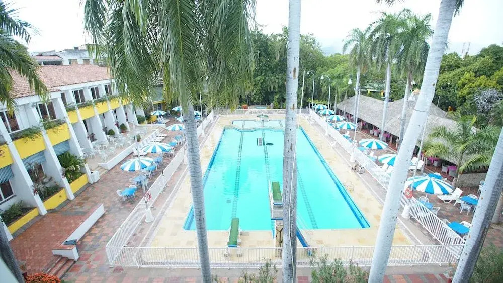 Hotel Bachue Girardot