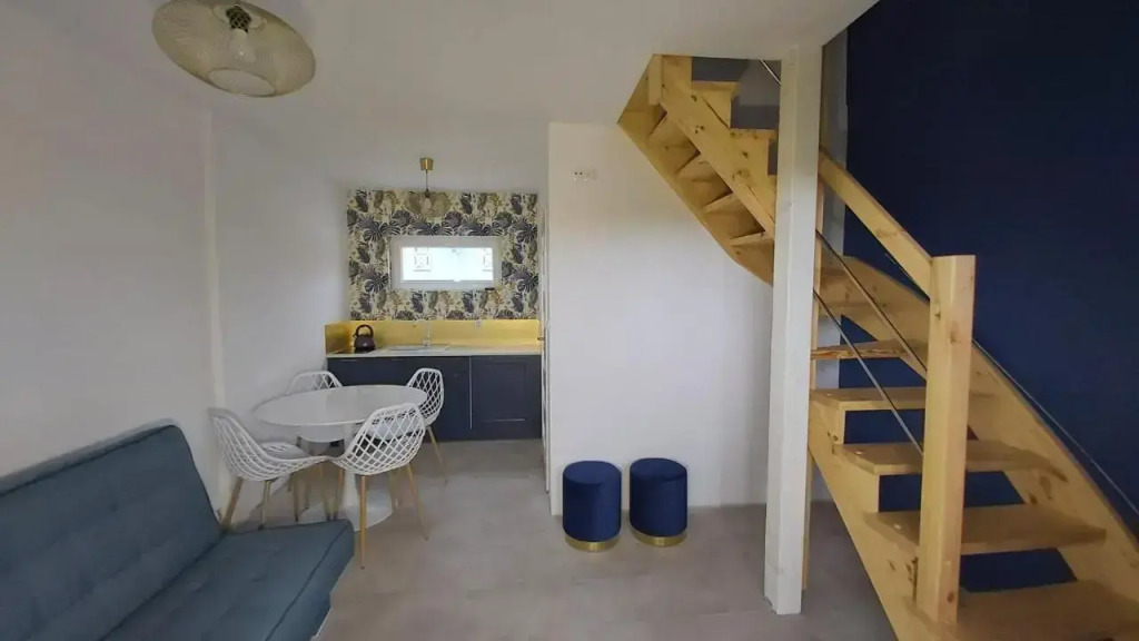 Poprzeczna 7