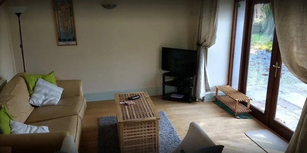 Honey Cottage