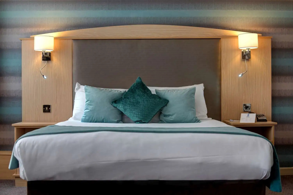Best Western Cresta Court Hotel Manchester