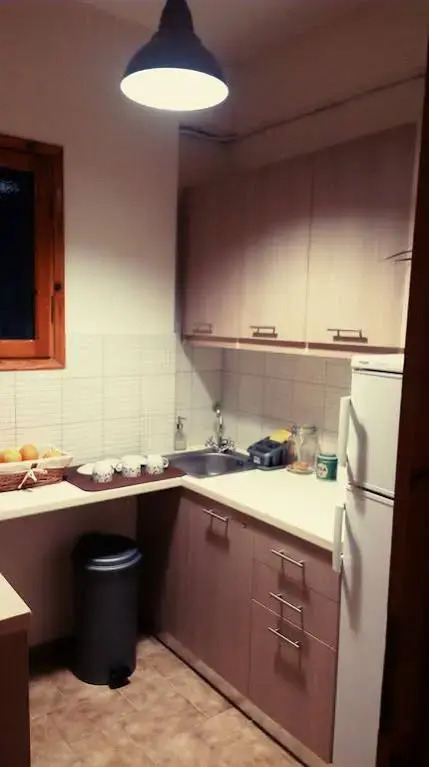 Anesi Rooms To Rent