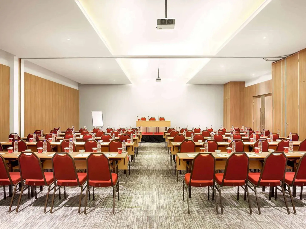 Ibis Makassar City Center