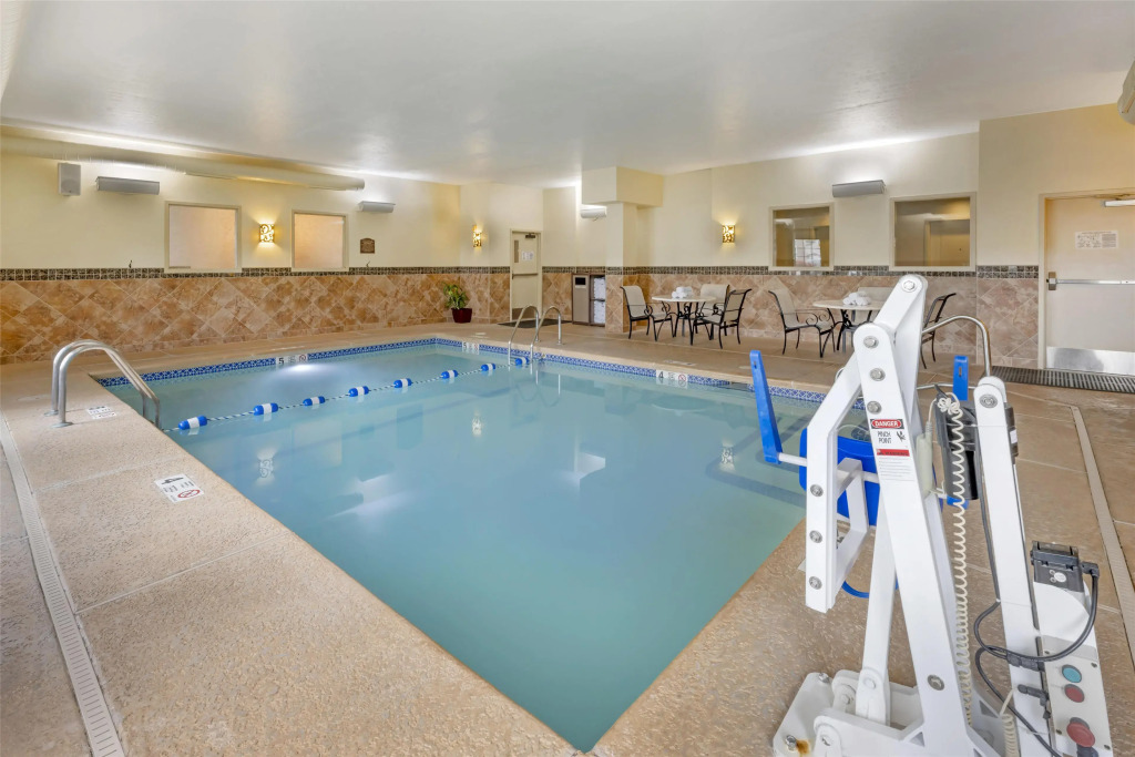 Best Western PLUS Vineyard Inn and Suites