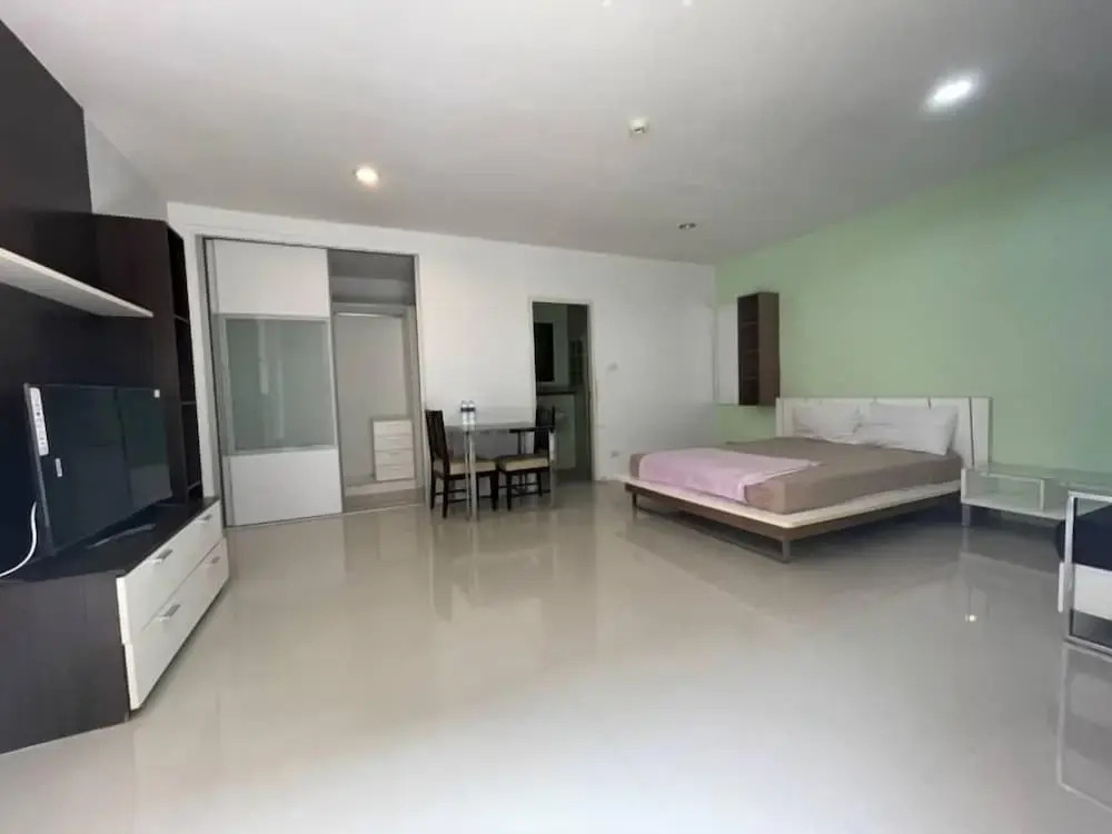BKK TEAK Hostel