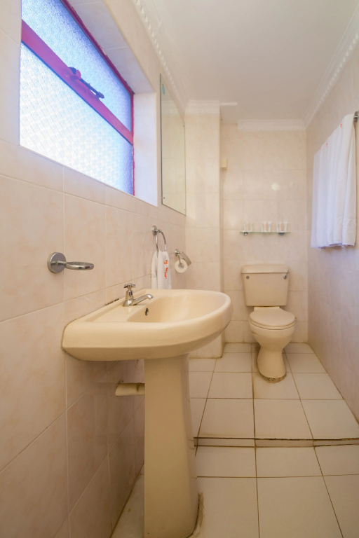 Jupiter Guest Resort - Langata