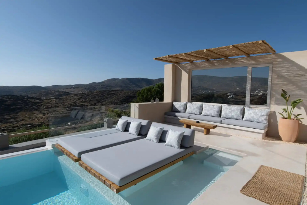 Youtopia Ios Luxury Villas & Suite