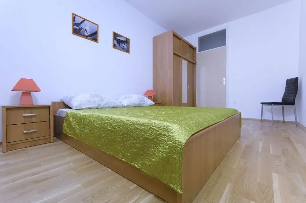Apartment West